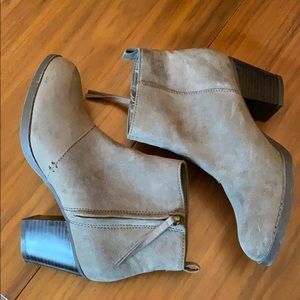 Old Navy Gray Faux Suede booties
